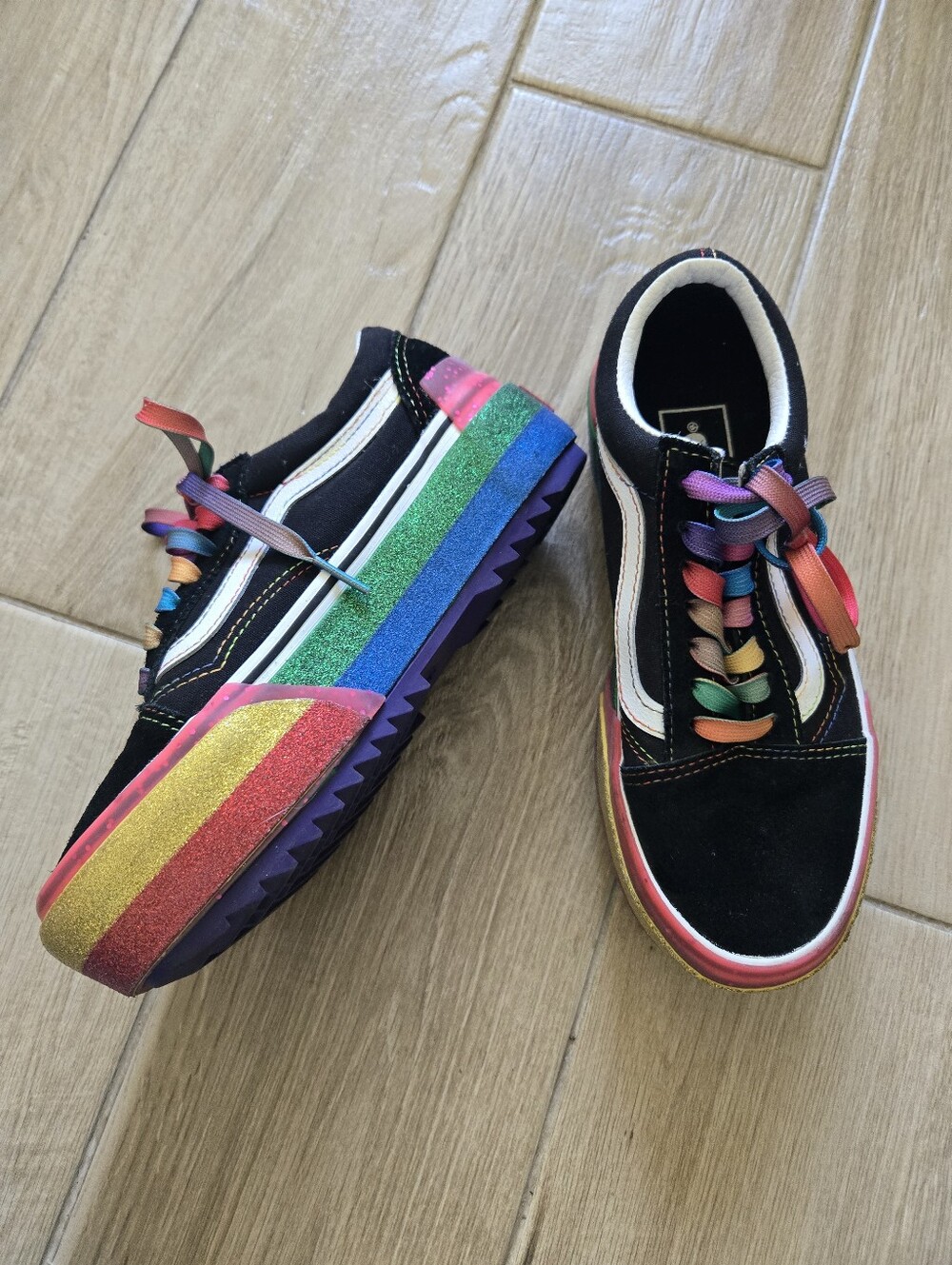 Vans Stacked Old School Pride Platform Sneakers, 3.5/5 - Picture 3 of 15